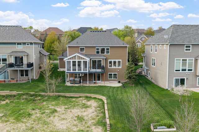 15715 56th Avenue N, Plymouth, MN 55446