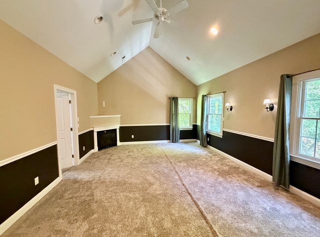 41 Thresher Rd, Hampden, MA 01036