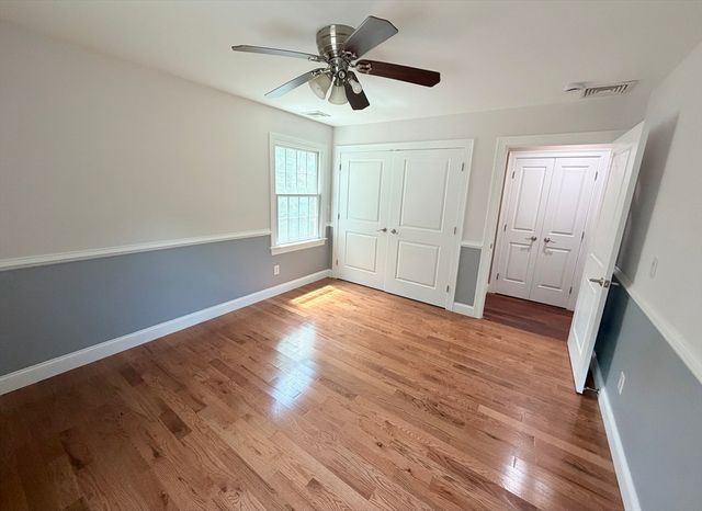 41 Thresher Rd, Hampden, MA 01036