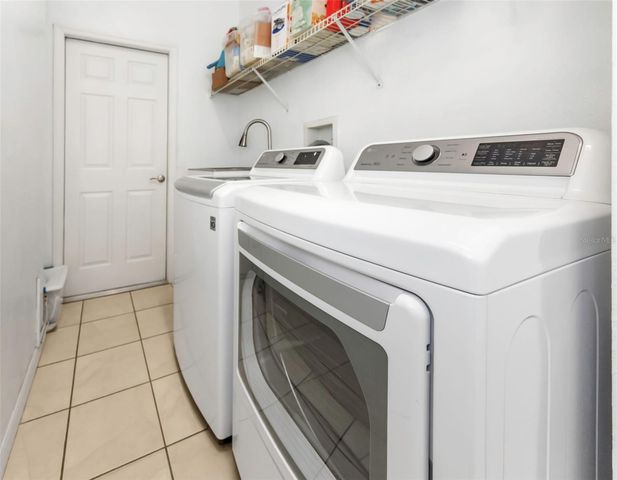 1518 FISHING LAKE DRIVE, Odessa, FL 33556