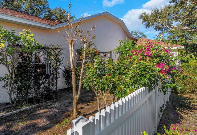 1518 FISHING LAKE DRIVE, Odessa, FL 33556