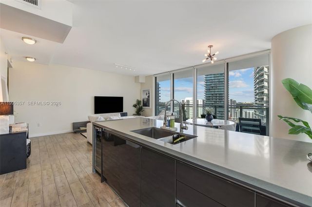 1080 Brickell Ave 1909, Miami, FL 33131