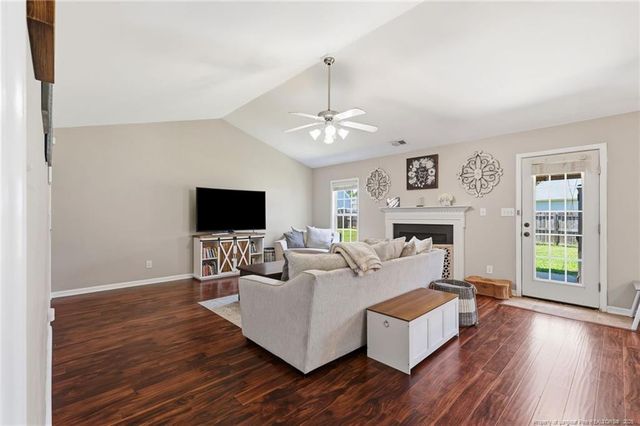 136 Bennington Drive, Raeford, NC 28376