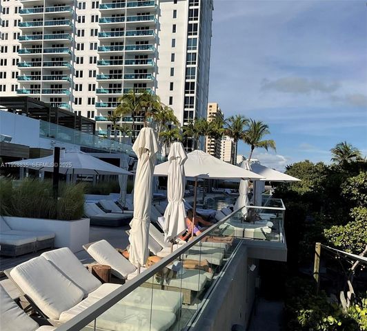2301 Collins Ave 704, Miami Beach, FL 33139