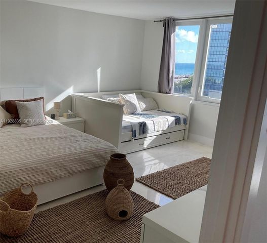 2301 Collins Ave 704, Miami Beach, FL 33139