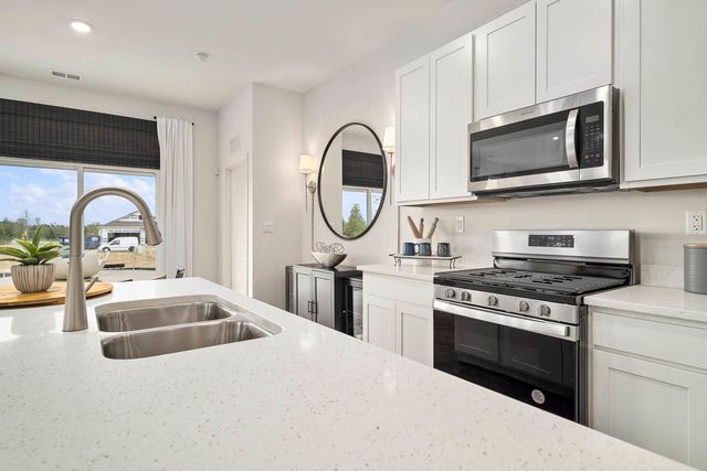 6507 Juniper Drive, Wonder Lake, IL 60097