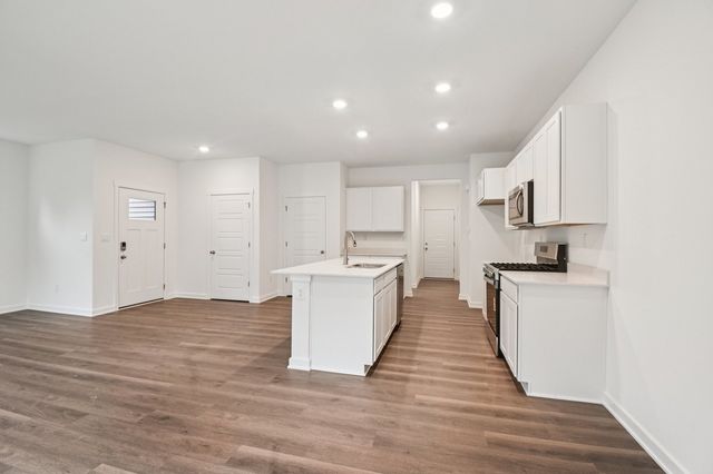 6507 Juniper Drive, Wonder Lake, IL 60097