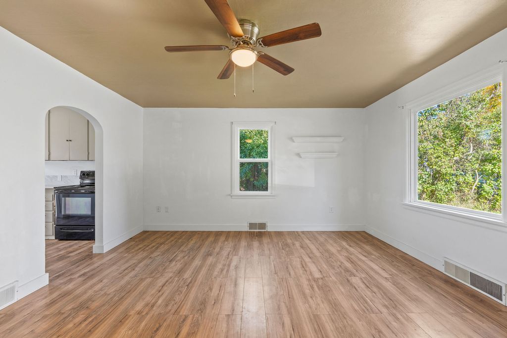 1236 5th Avenue E, Kalispell, MT 59901 photo 5