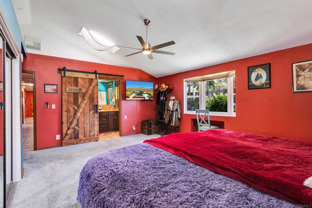 Image 19 of property listing at 60291 La Mirada Trl, Joshua Tree, CA 92252