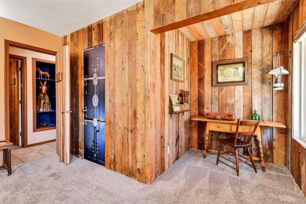 Image 28 of property listing at 60291 La Mirada Trl, Joshua Tree, CA 92252