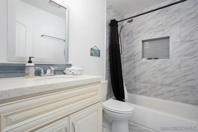 71 E L Street, Chula Vista, CA 91911