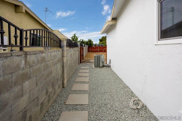 71 E L Street, Chula Vista, CA 91911