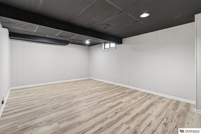 3818 Pinkney Street, Omaha, NE 68111