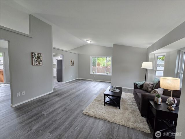 11413 SE 307 Place, Auburn, WA 98092