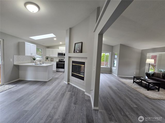 11413 SE 307 Place, Auburn, WA 98092