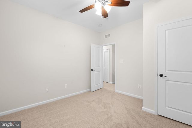 8286 HICKORY HOLLOW DR, Glen Burnie, MD 21060