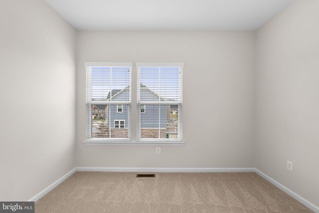 8286 HICKORY HOLLOW DR, Glen Burnie, MD 21060