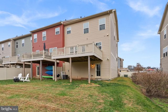 8286 HICKORY HOLLOW DR, Glen Burnie, MD 21060