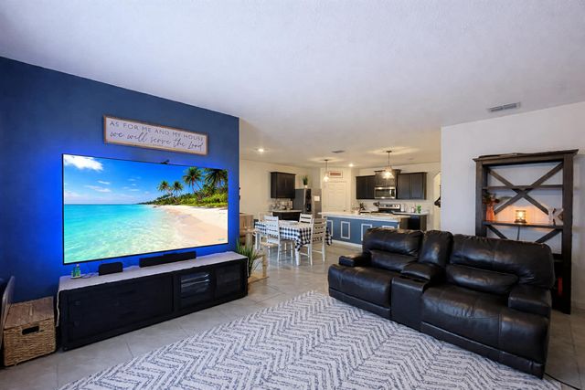 1040 SW Canary Terrace, Port St. Lucie, Port St Lucie, FL 34953