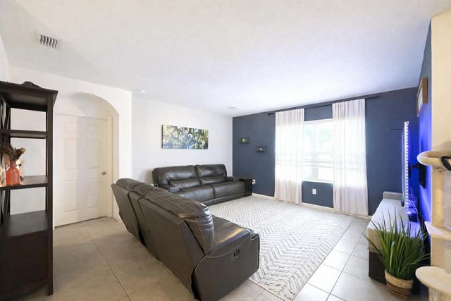 1040 SW Canary Terrace, Port St. Lucie, Port St Lucie, FL 34953