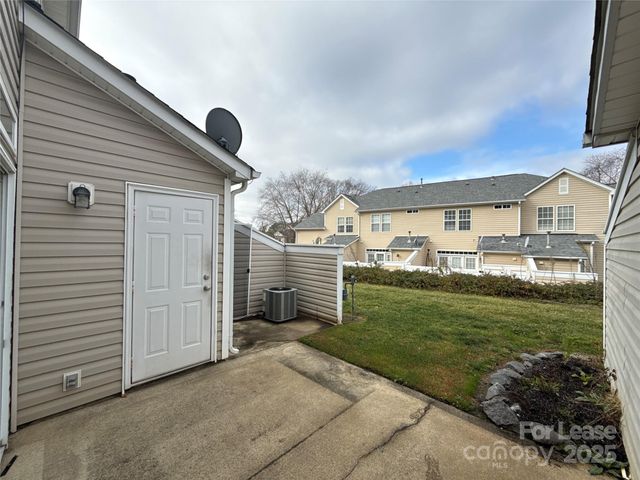 1515 Sylvia Court, Charlotte, NC 28205