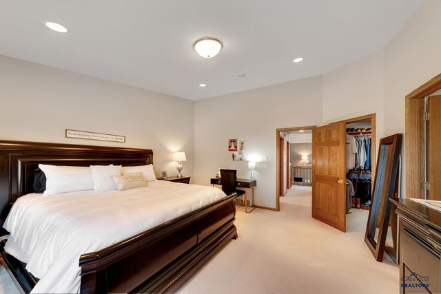 1295 DUFFER DR, Rapid City, SD 57702