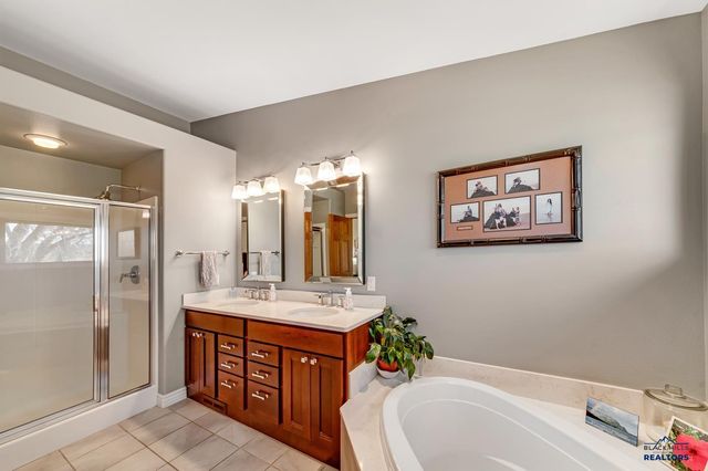 1295 DUFFER DR, Rapid City, SD 57702