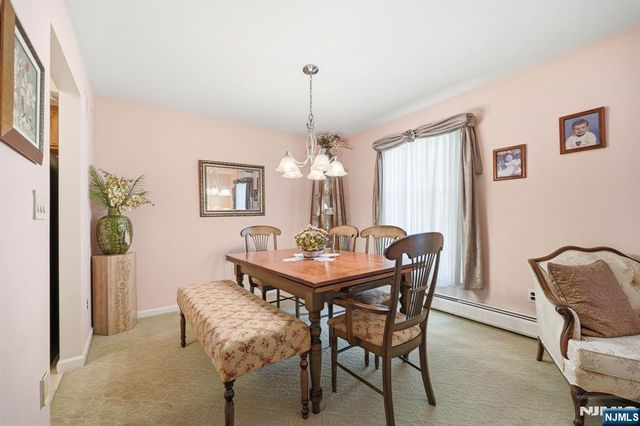 123 S Maple Avenue A, Park Ridge, NJ 07656