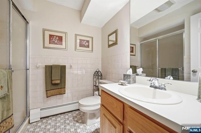 123 S Maple Avenue A, Park Ridge, NJ 07656