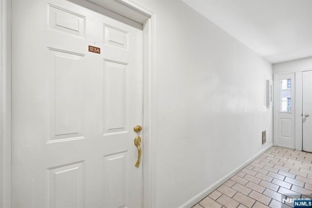 123 S Maple Avenue A, Park Ridge, NJ 07656