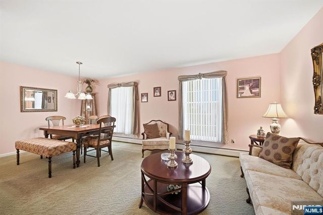 123 S Maple Avenue A, Park Ridge, NJ 07656