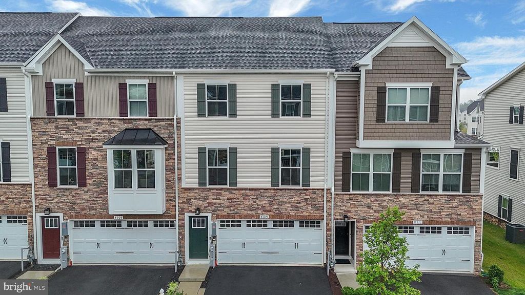 8109 PRIMROSE LN, Laurel, MD 20723
