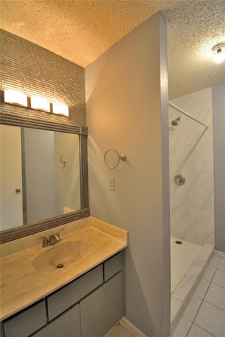 260 El Dorado Boulevard 204, Houston, TX 77598