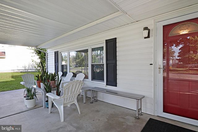 89 BARBARA LEE DR, Hamilton, NJ 08619