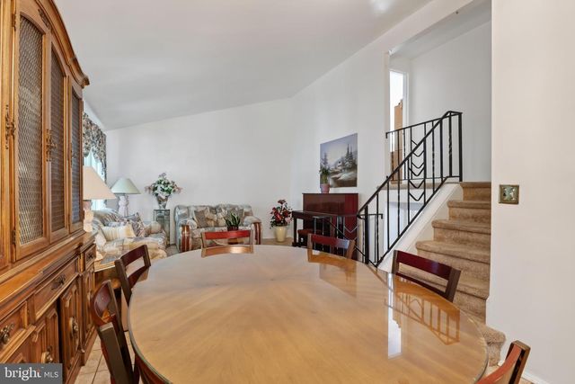 89 BARBARA LEE DR, Hamilton, NJ 08619