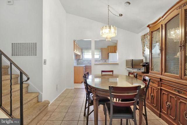 89 BARBARA LEE DR, Hamilton, NJ 08619