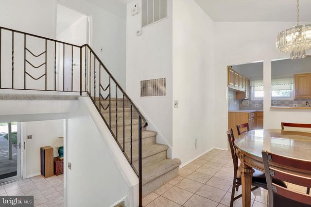 89 BARBARA LEE DR, Hamilton, NJ 08619