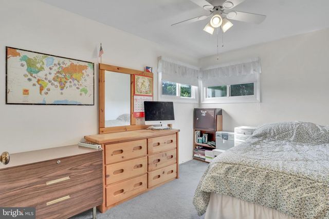 89 BARBARA LEE DR, Hamilton, NJ 08619