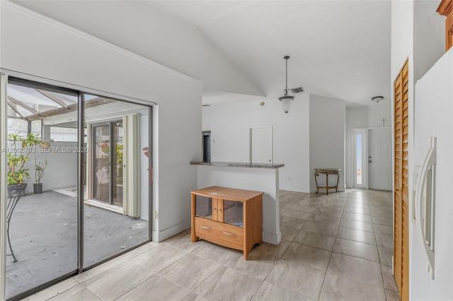 6696 SW 152nd Pl 27-96, Miami, FL 33193