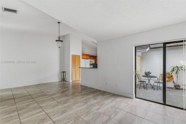 6696 SW 152nd Pl 27-96, Miami, FL 33193