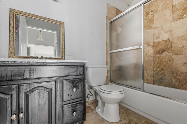 6696 SW 152nd Pl 27-96, Miami, FL 33193