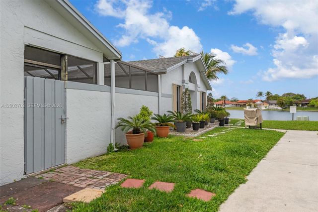 6696 SW 152nd Pl 27-96, Miami, FL 33193