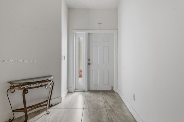 6696 SW 152nd Pl 27-96, Miami, FL 33193