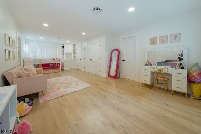 154 River Rd, Franklin Twp., NJ 08801