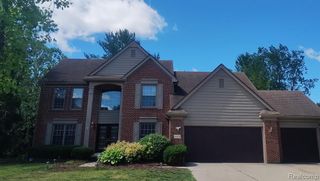 45475 Irvine Drive, Novi, MI 48374