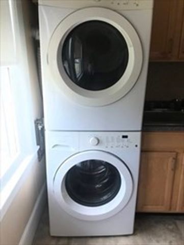 6 Warren St 2, Hull, MA 02045