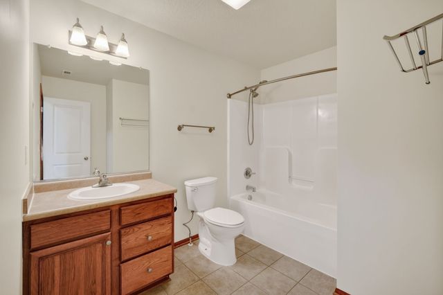 2905 145th Street, Urbandale, IA 50323