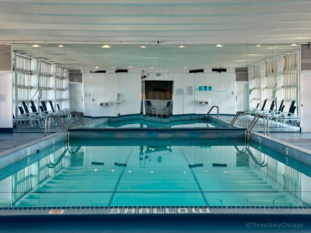 535 N Michigan Avenue 2703, Chicago, IL 60611