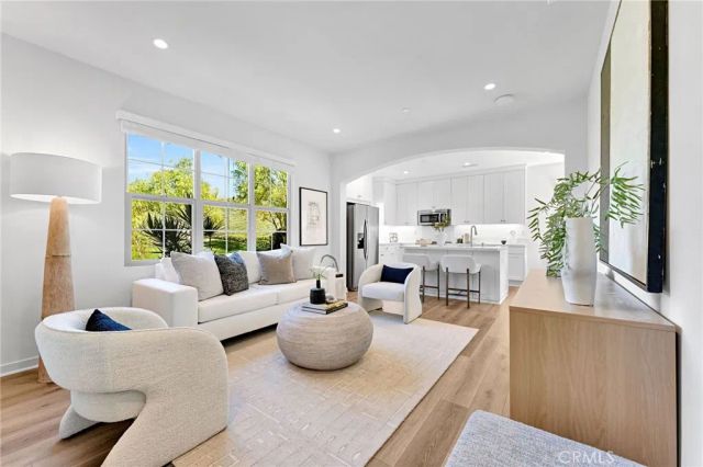 105 Elkhorn, Irvine, CA 92618
