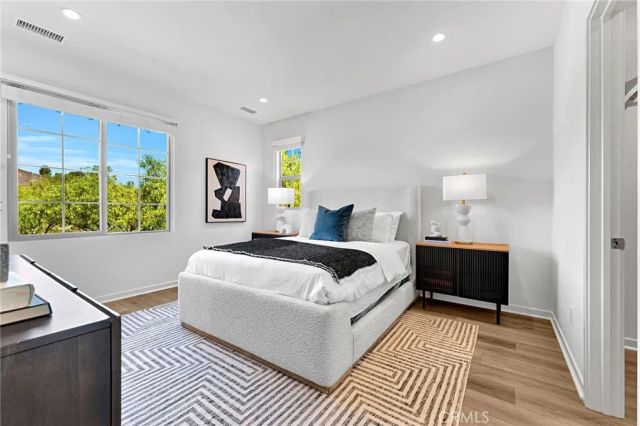 105 Elkhorn, Irvine, CA 92618
